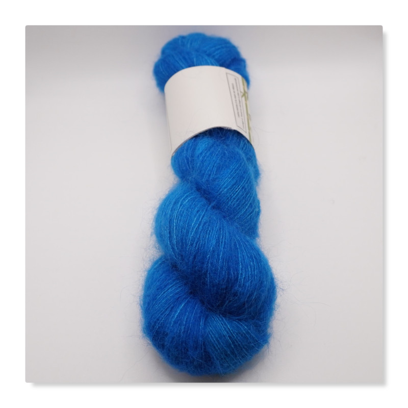 BLEU MAJESTÉ
