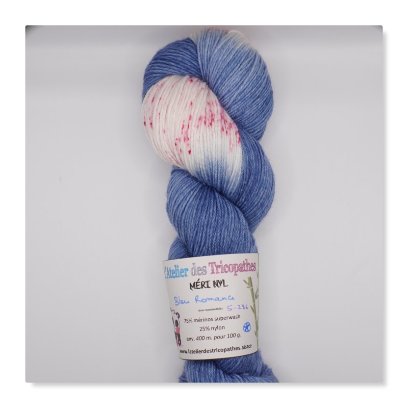 BLEU ROMANCE
