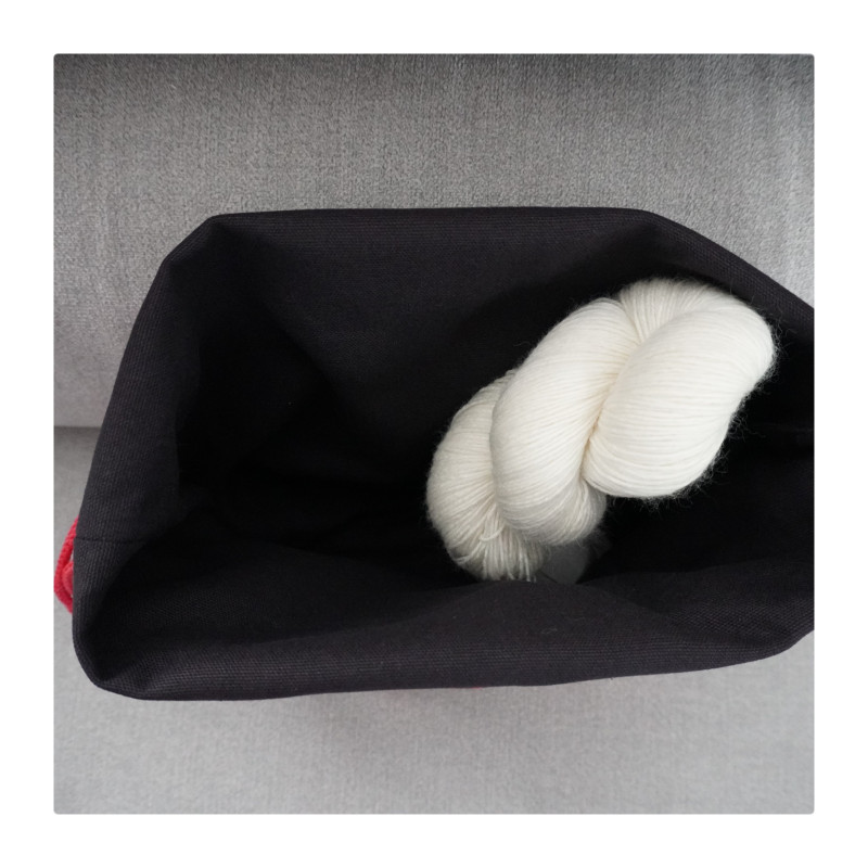 POCHON MOTIF TARTAN ROUGE